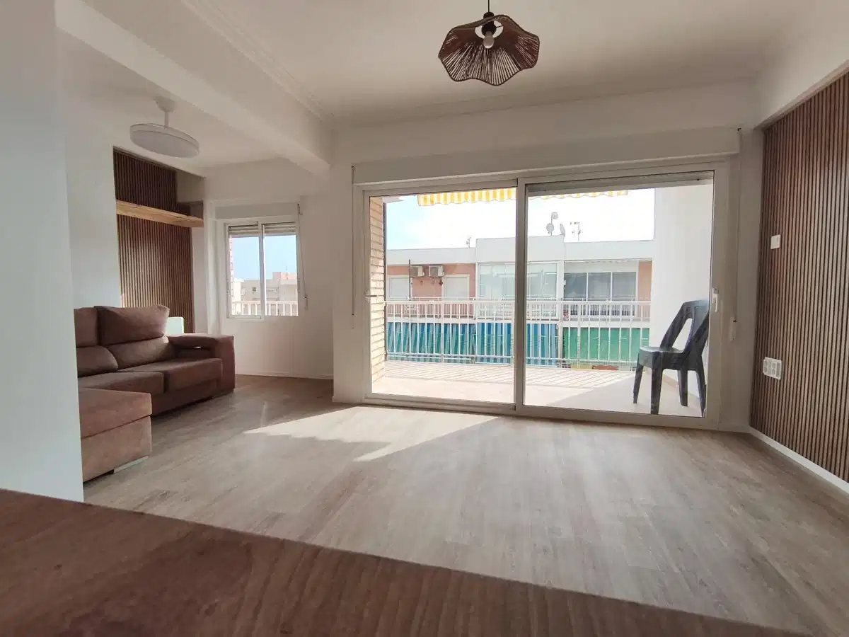 3 bedrooms, 2 bathrooms Apartment in Punta Prima thumb 6