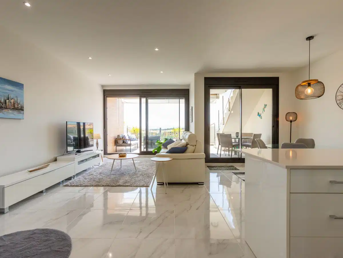 2 bedrooms, 2 bathrooms Penthouse in Villamartin thumb 3