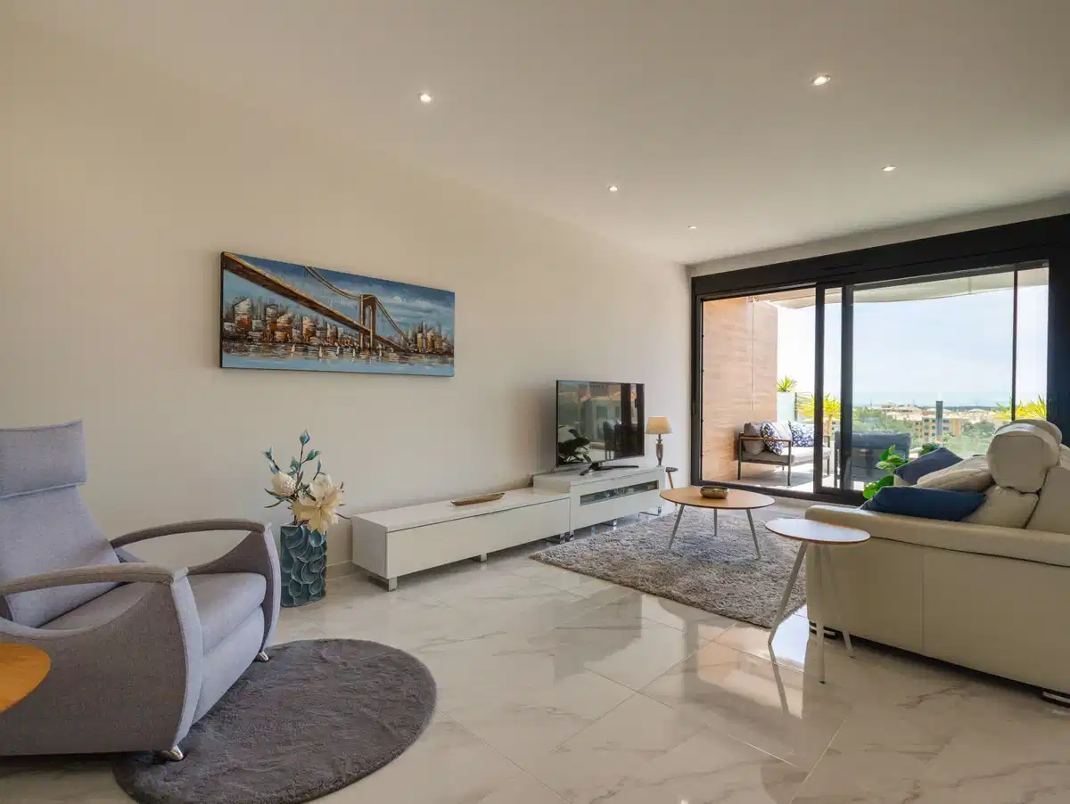 2 bedrooms, 2 bathrooms Penthouse in Villamartin thumb 4