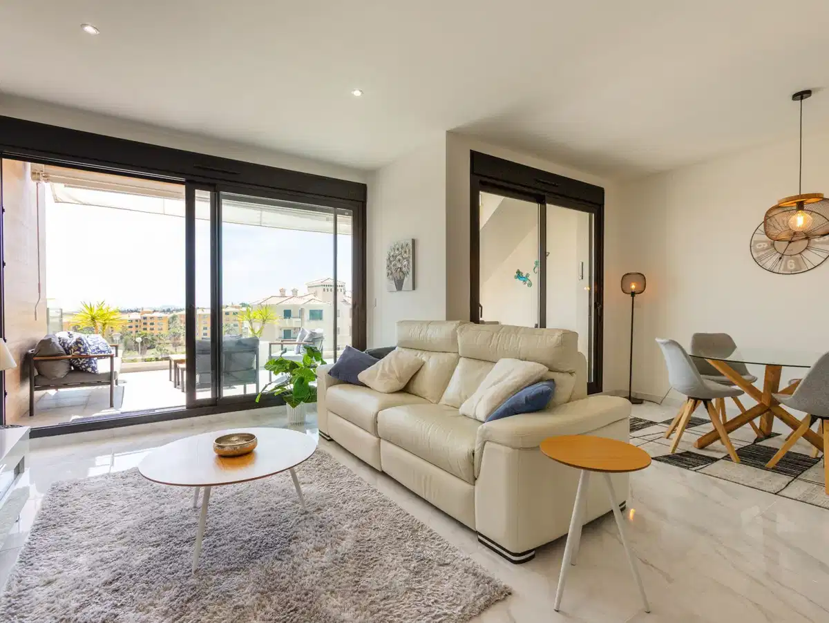 2 bedrooms, 2 bathrooms Penthouse in Villamartin thumb 5