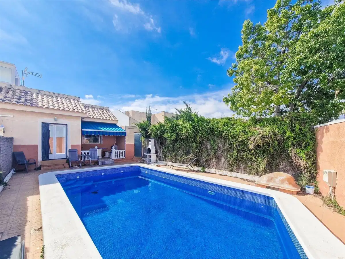 3 bedrooms, 1 bathrooms House in La Zenia
