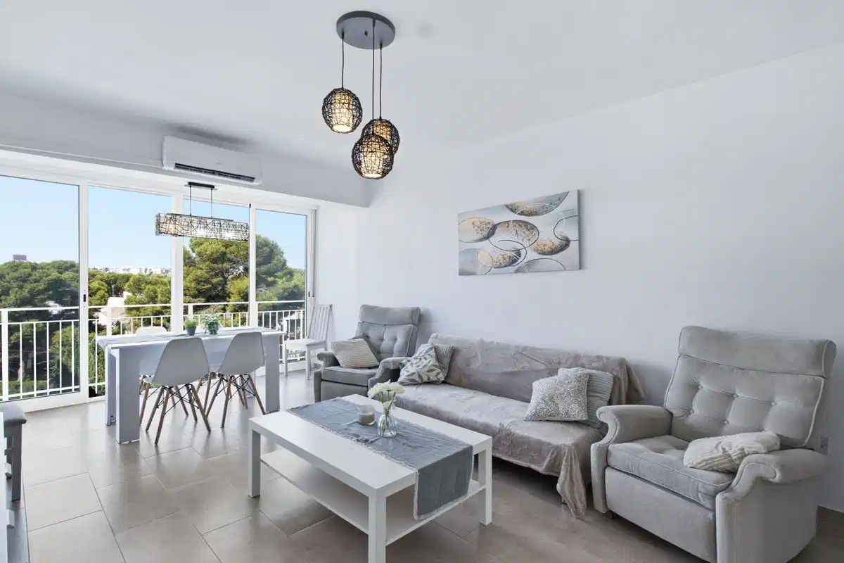 3 bedrooms, 1 bathrooms Apartment in Punta Prima thumb 2