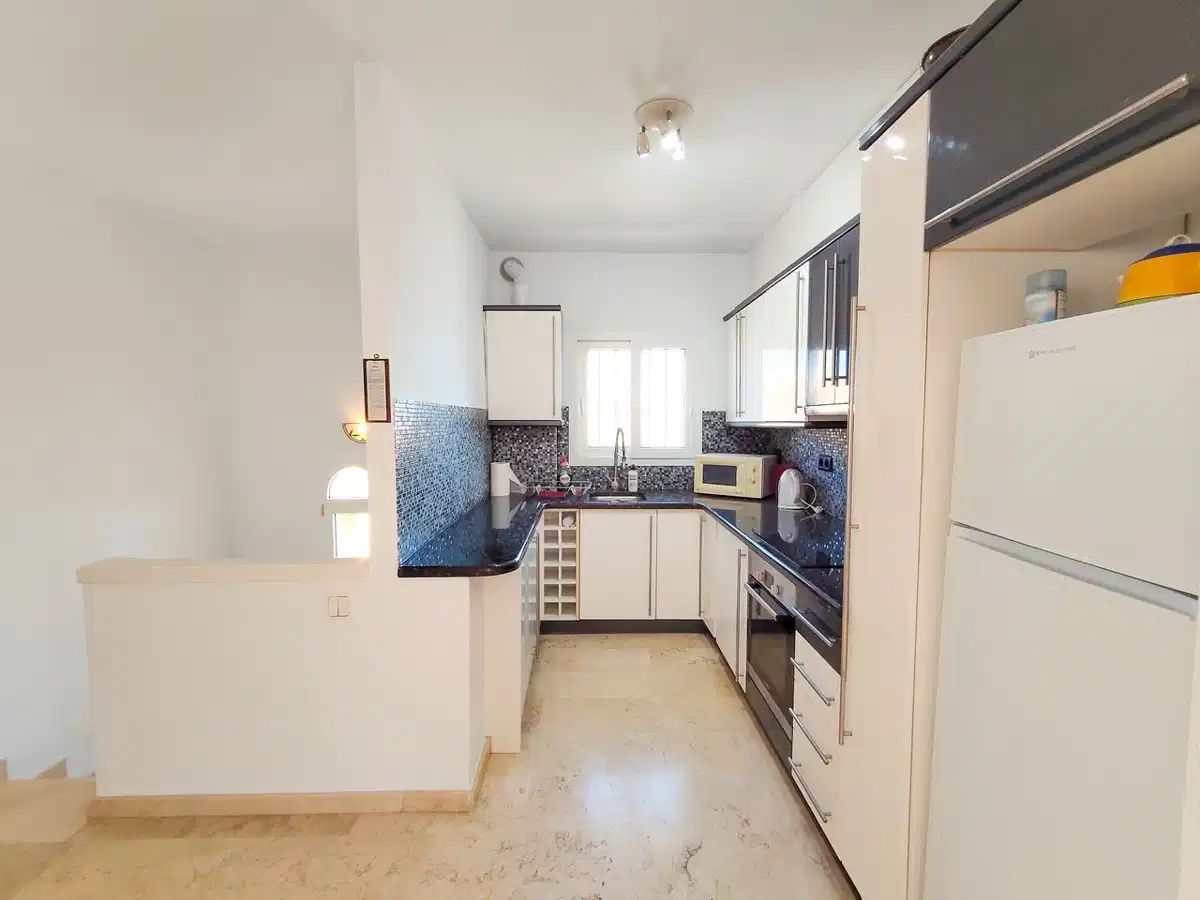 3 bedrooms, 2 bathrooms Villa in Villamartin thumb 10
