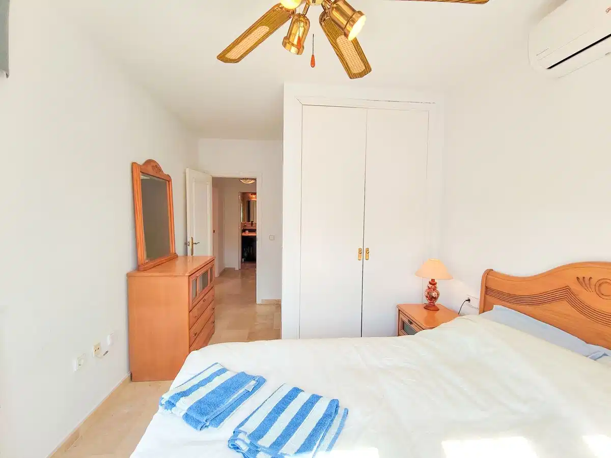 3 bedrooms, 2 bathrooms Villa in Villamartin thumb 15