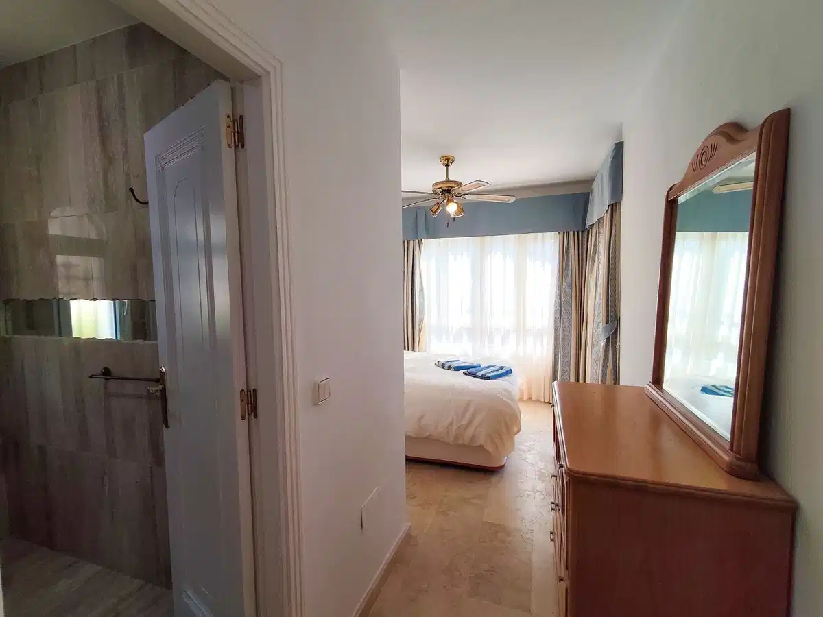 3 bedrooms, 2 bathrooms Villa in Villamartin thumb 16