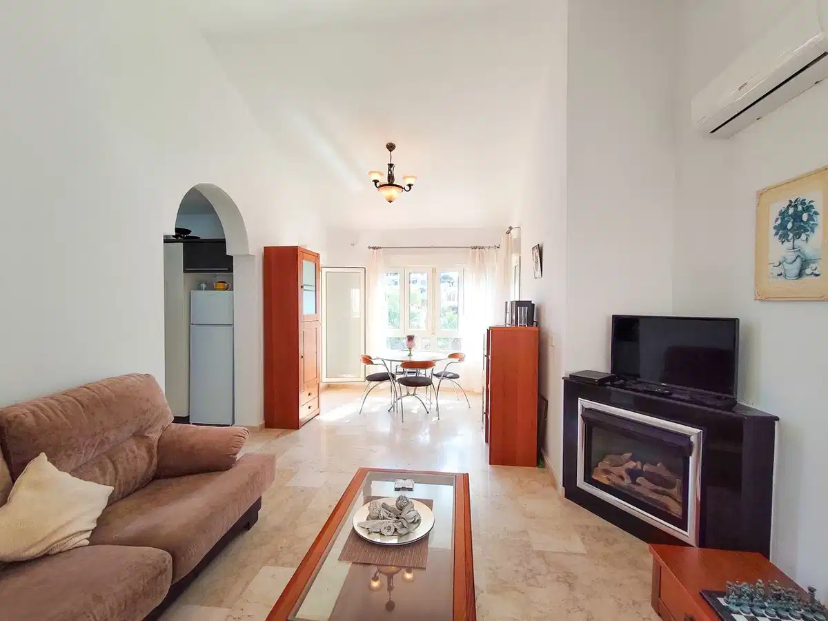 3 bedrooms, 2 bathrooms Villa in Villamartin thumb 6
