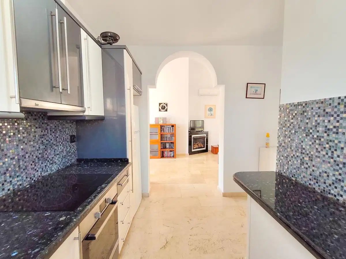 3 bedrooms, 2 bathrooms Villa in Villamartin thumb 9