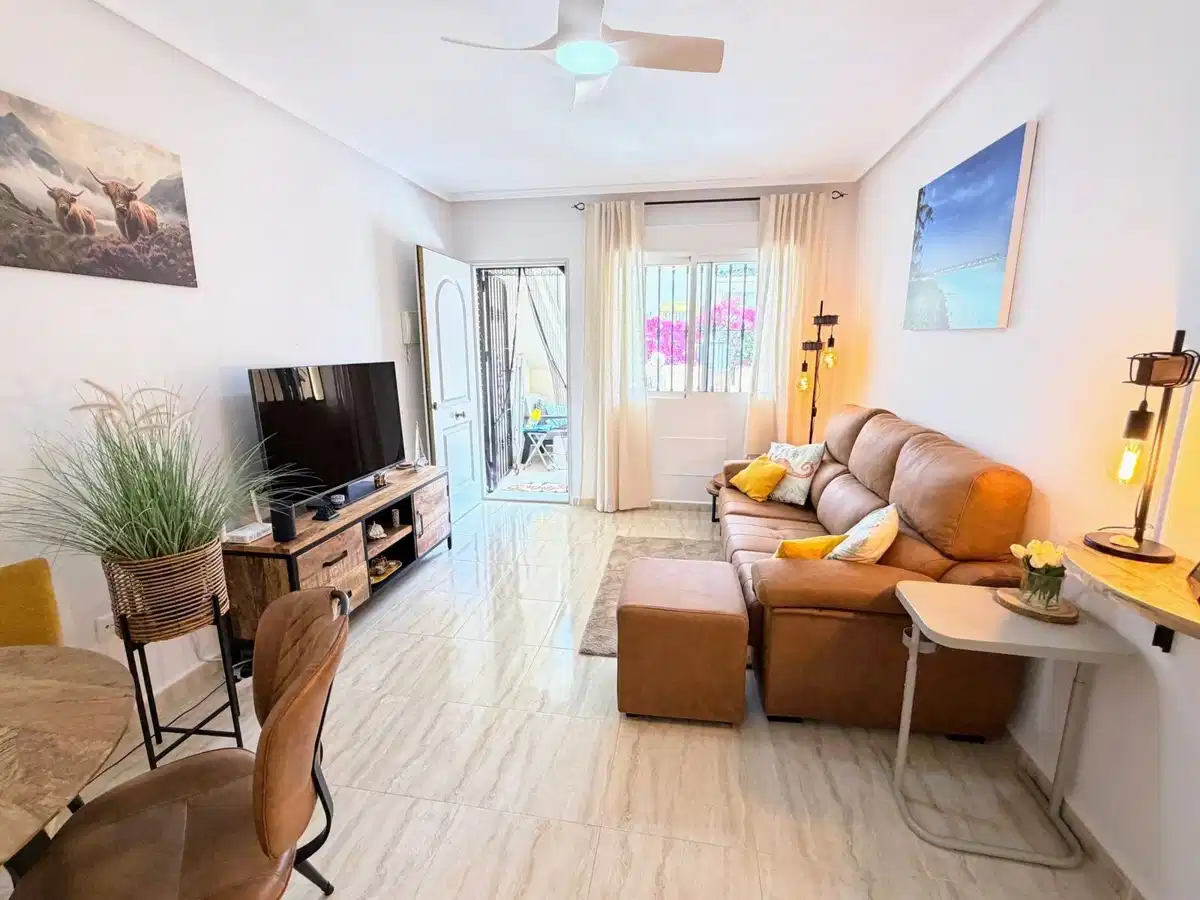 2 bedrooms, 2 bathrooms Apartment in Villamartin thumb 13
