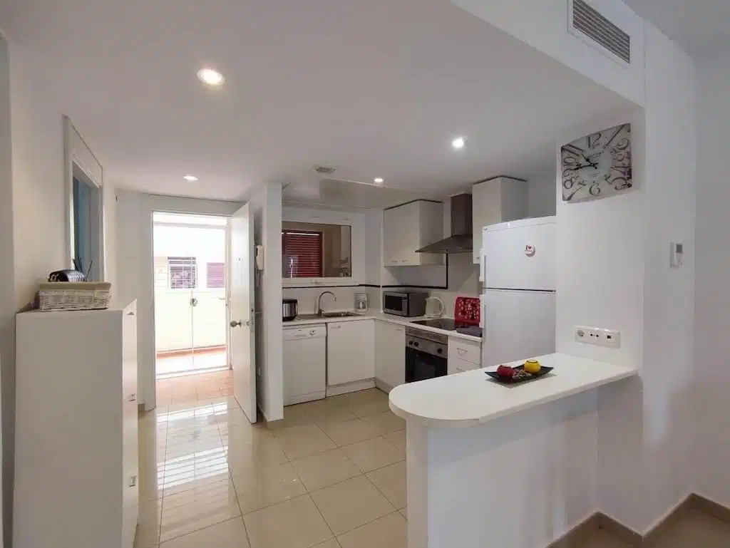 2 bedrooms, 1 bathrooms Apartment in Punta Prima thumb 4