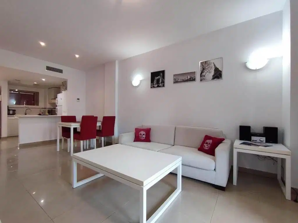 2 bedrooms, 1 bathrooms Apartment in Punta Prima thumb 6