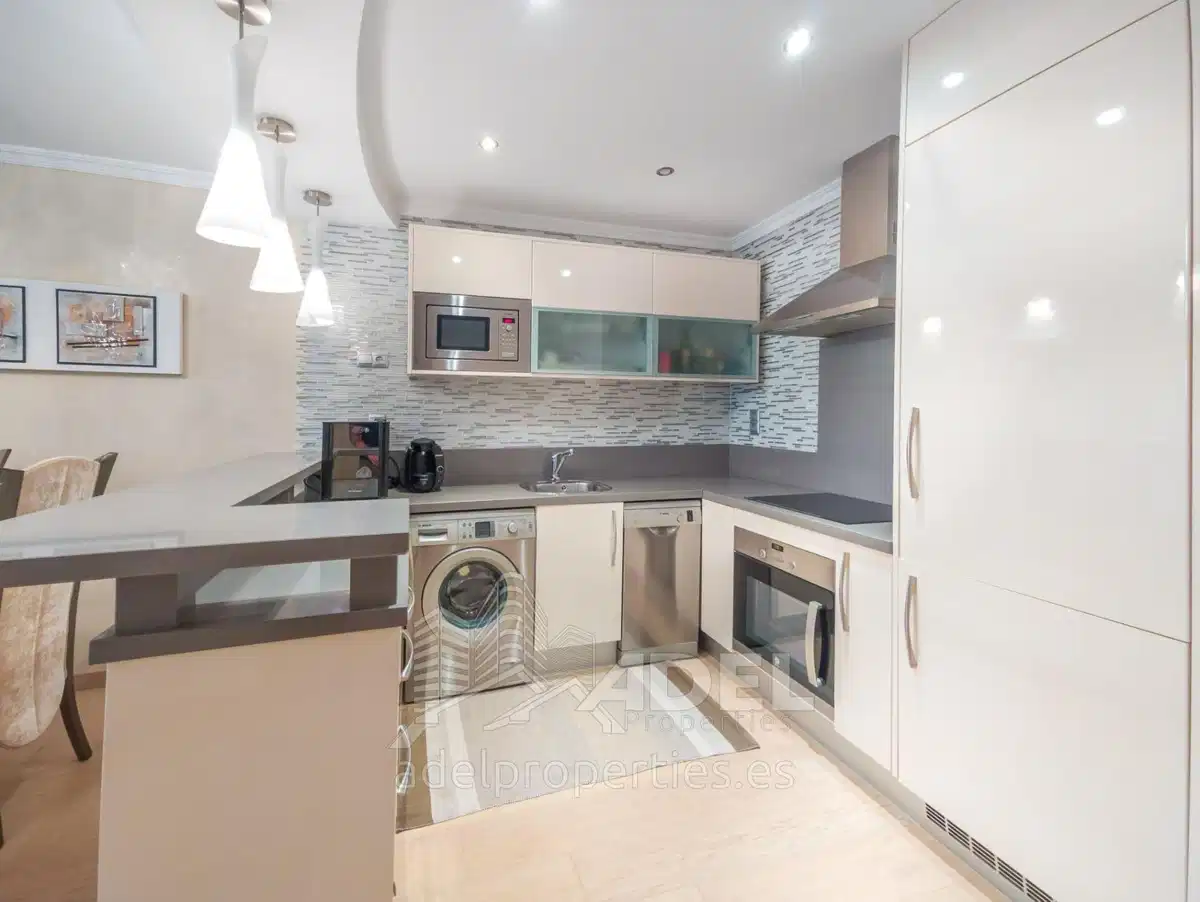 2 bedrooms, 2 bathrooms Apartment in Orihuela Costa thumb 5