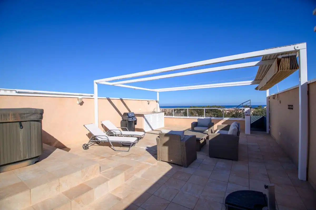 2 bedrooms, 2 bathrooms Penthouse in Punta Prima thumb 11