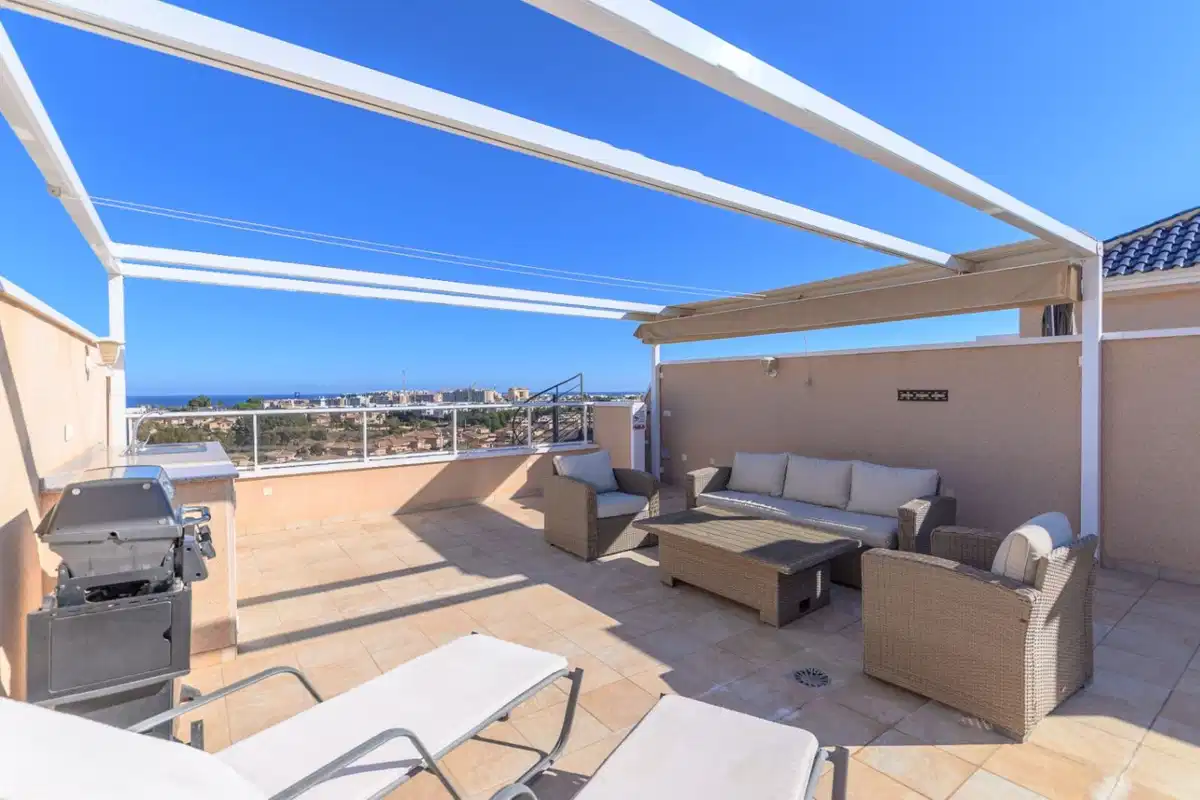 2 bedrooms, 2 bathrooms Penthouse in Punta Prima thumb 12
