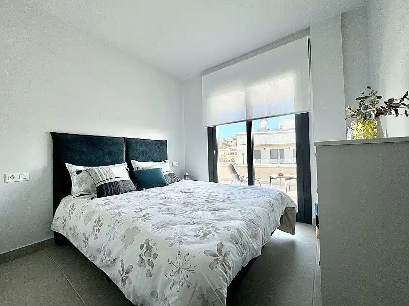 3 bedrooms, 2 bathrooms Penthouse in Villamartin thumb 16