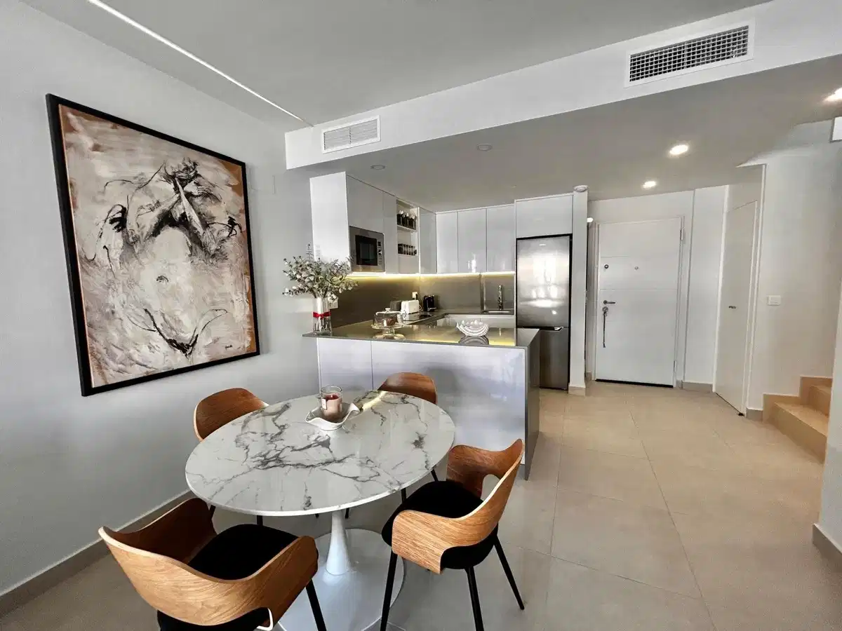 3 bedrooms, 2 bathrooms Penthouse in Villamartin thumb 4