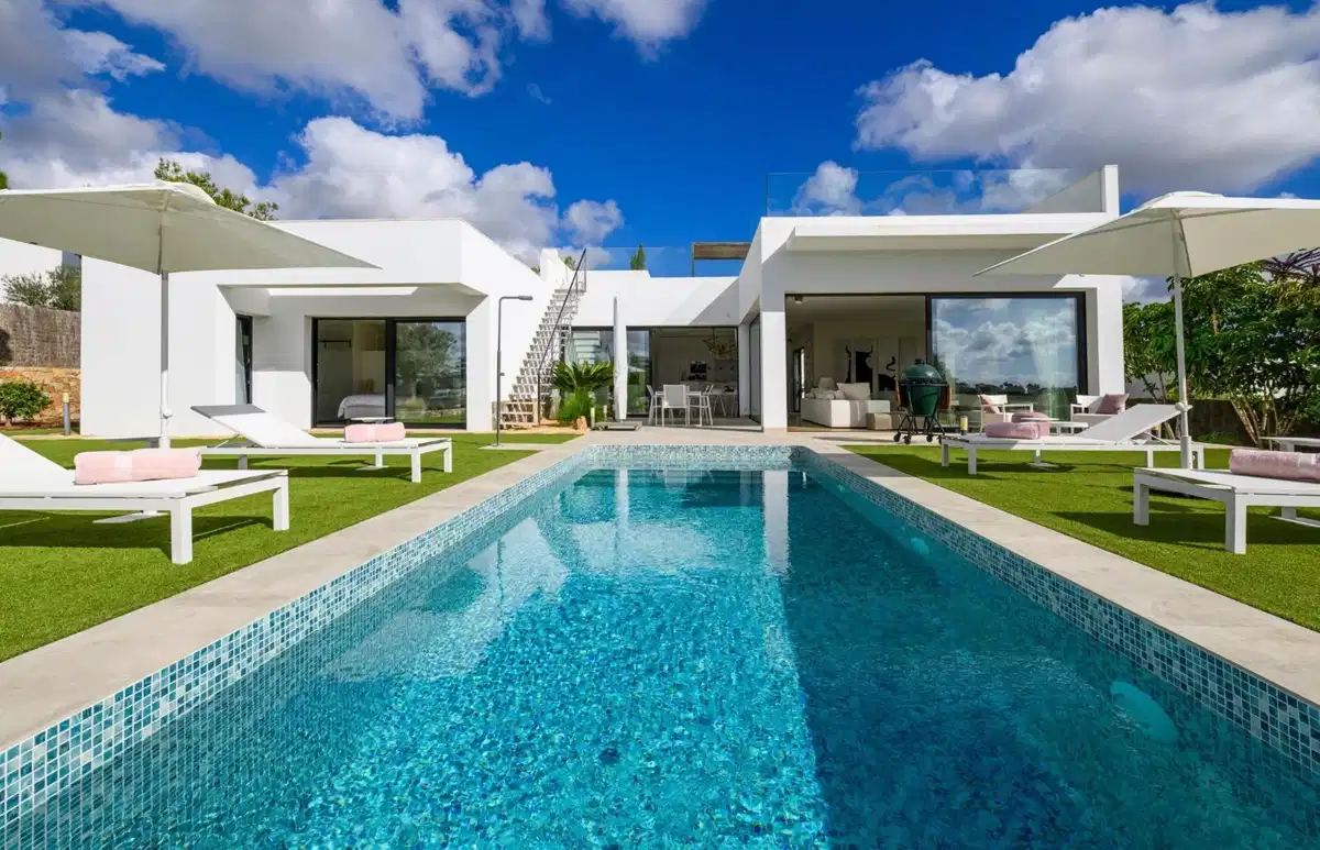 3 bedrooms, 3 bathrooms Villa in Las Colinas Golf