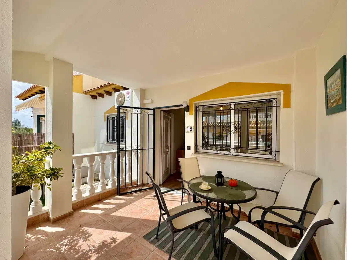 3 bedrooms, 2 bathrooms Townhouse in Orihuela Costa thumb 14