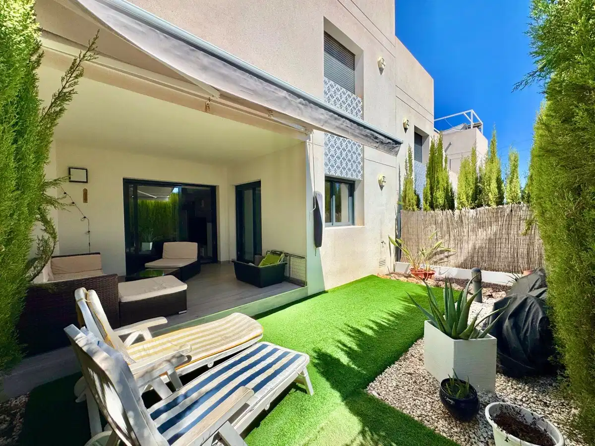 2 bedrooms, 2 bathrooms Apartment in Villamartin thumb 2