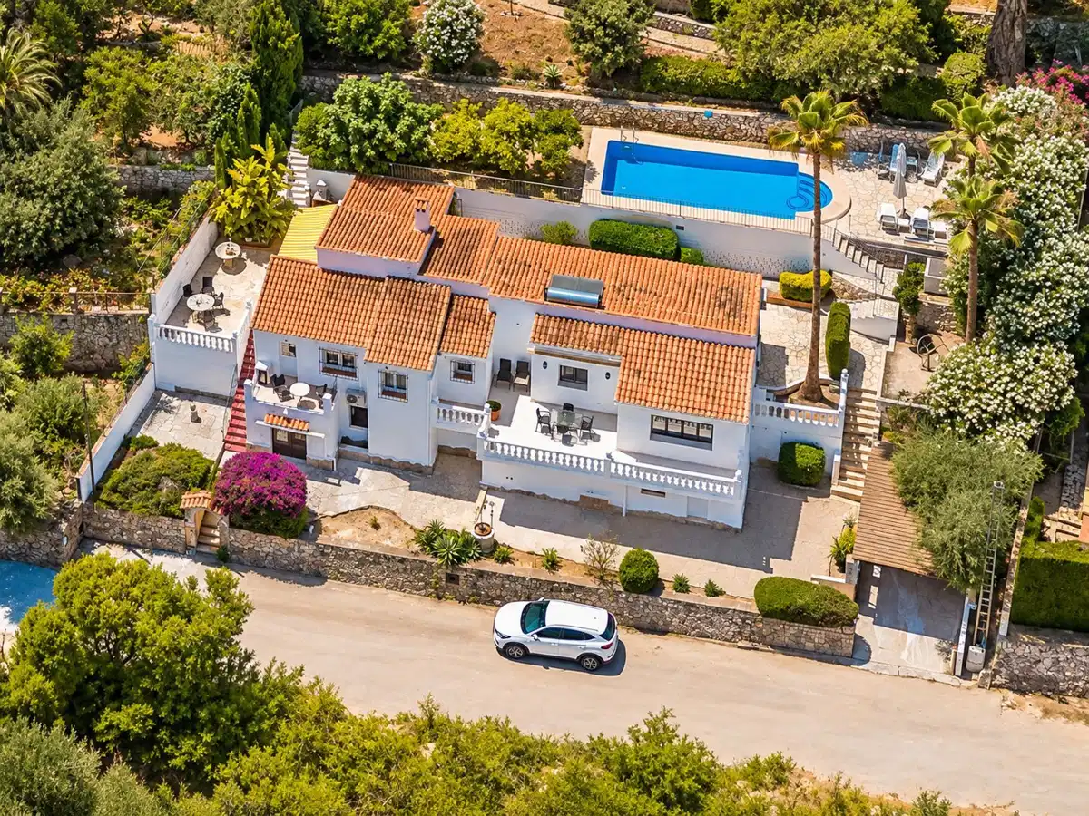 5 bedrooms, 4 bathrooms Villa in Benissa