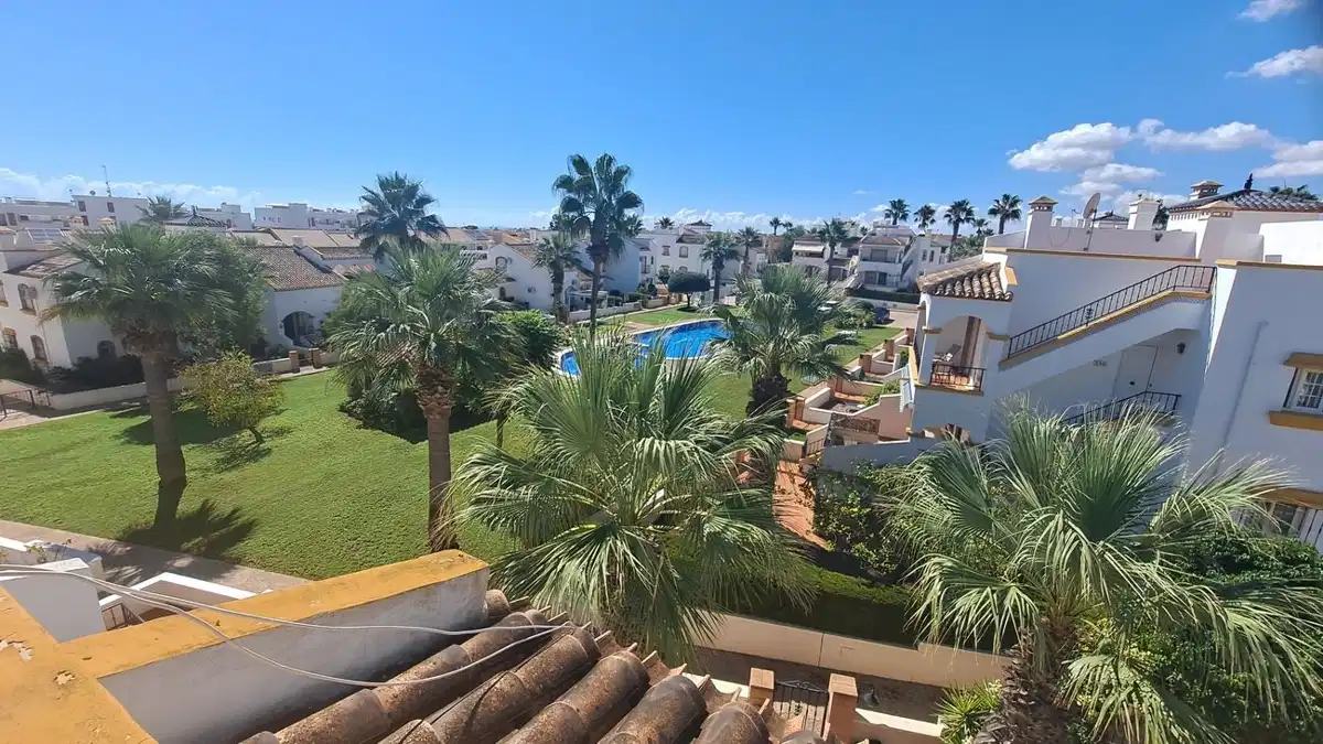 2 bedrooms, 1 bathrooms Townhouse in Orihuela Costa thumb 5