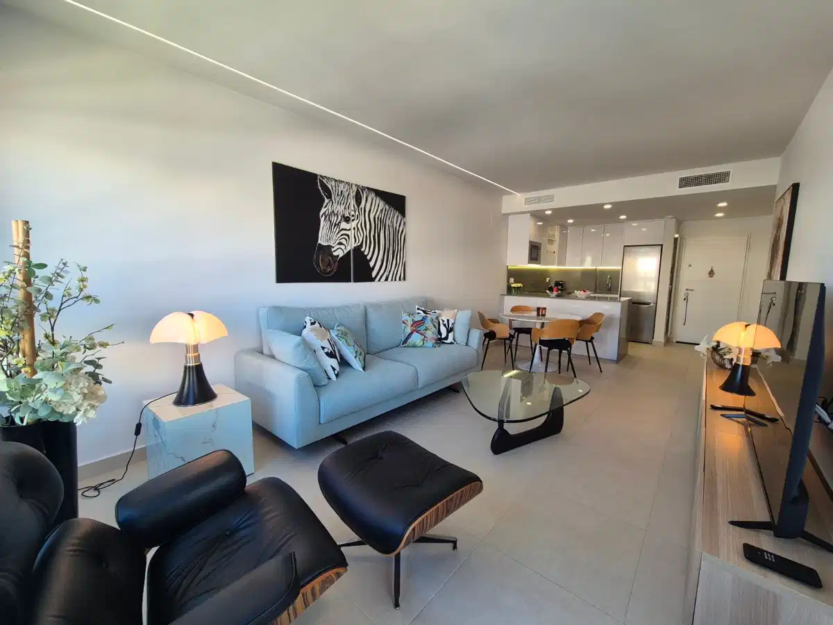 3 bedrooms, 2 bathrooms Penthouse in Villamartin thumb 10