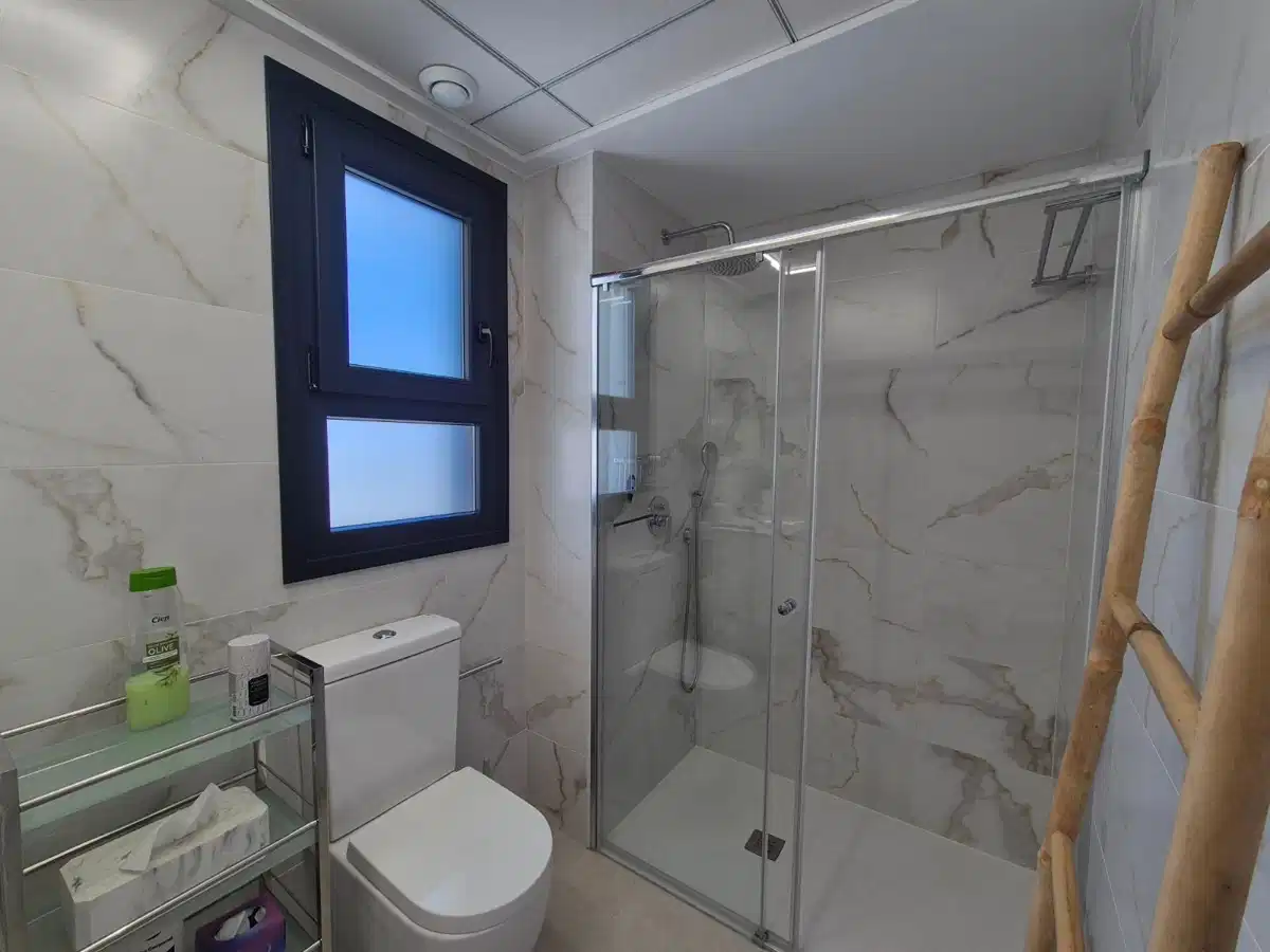 3 bedrooms, 2 bathrooms Penthouse in Villamartin thumb 16