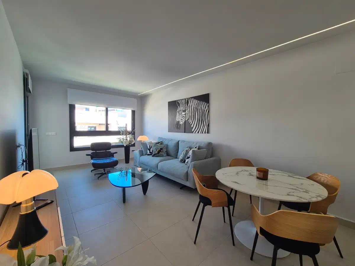 3 bedrooms, 2 bathrooms Penthouse in Villamartin thumb 8
