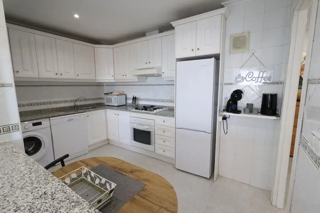 2 bedrooms, 1 bathrooms Apartment in Orihuela Costa thumb 4