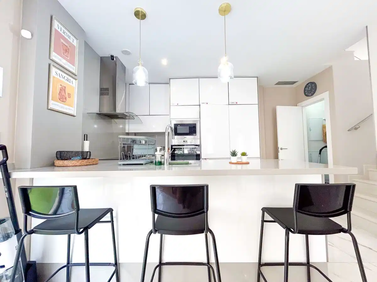 3 bedrooms, 3 bathrooms Villa in Villamartin thumb 10