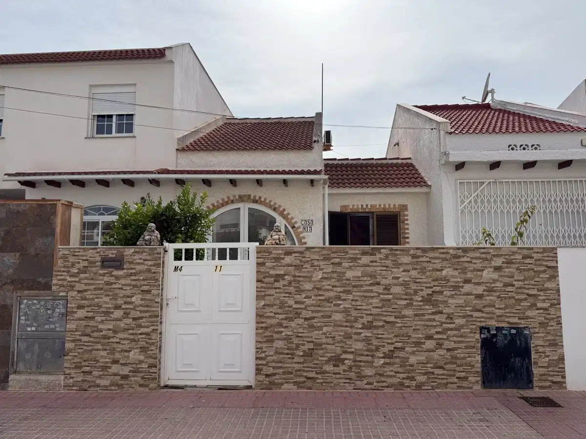 3 bedrooms, 2 bathrooms Townhouse in Torrevieja