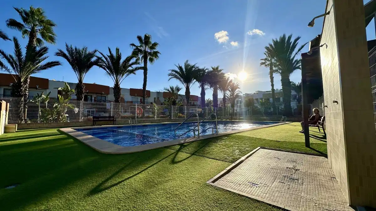 3 bedrooms, 3 bathrooms Townhouse in Villamartin