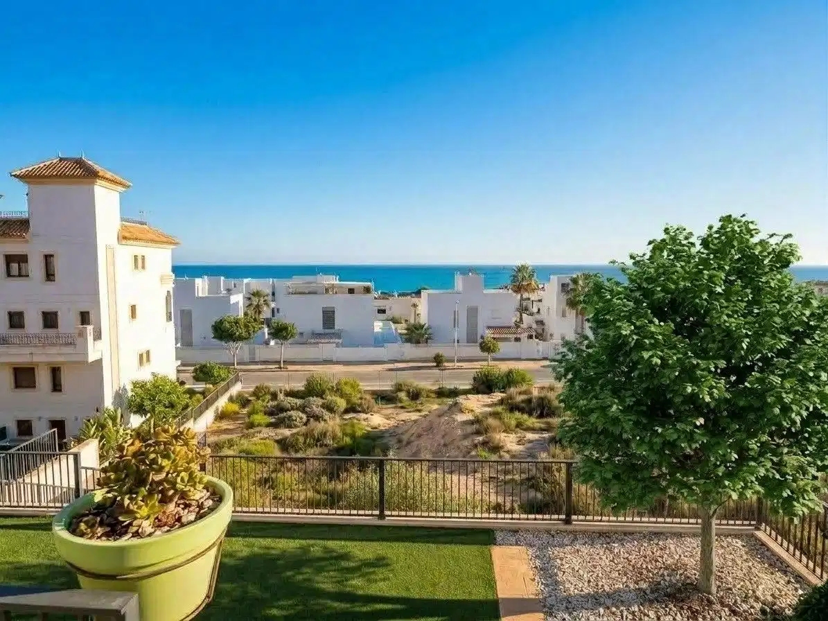 3 bedrooms, 2 bathrooms Apartment in Guardamar del Segura