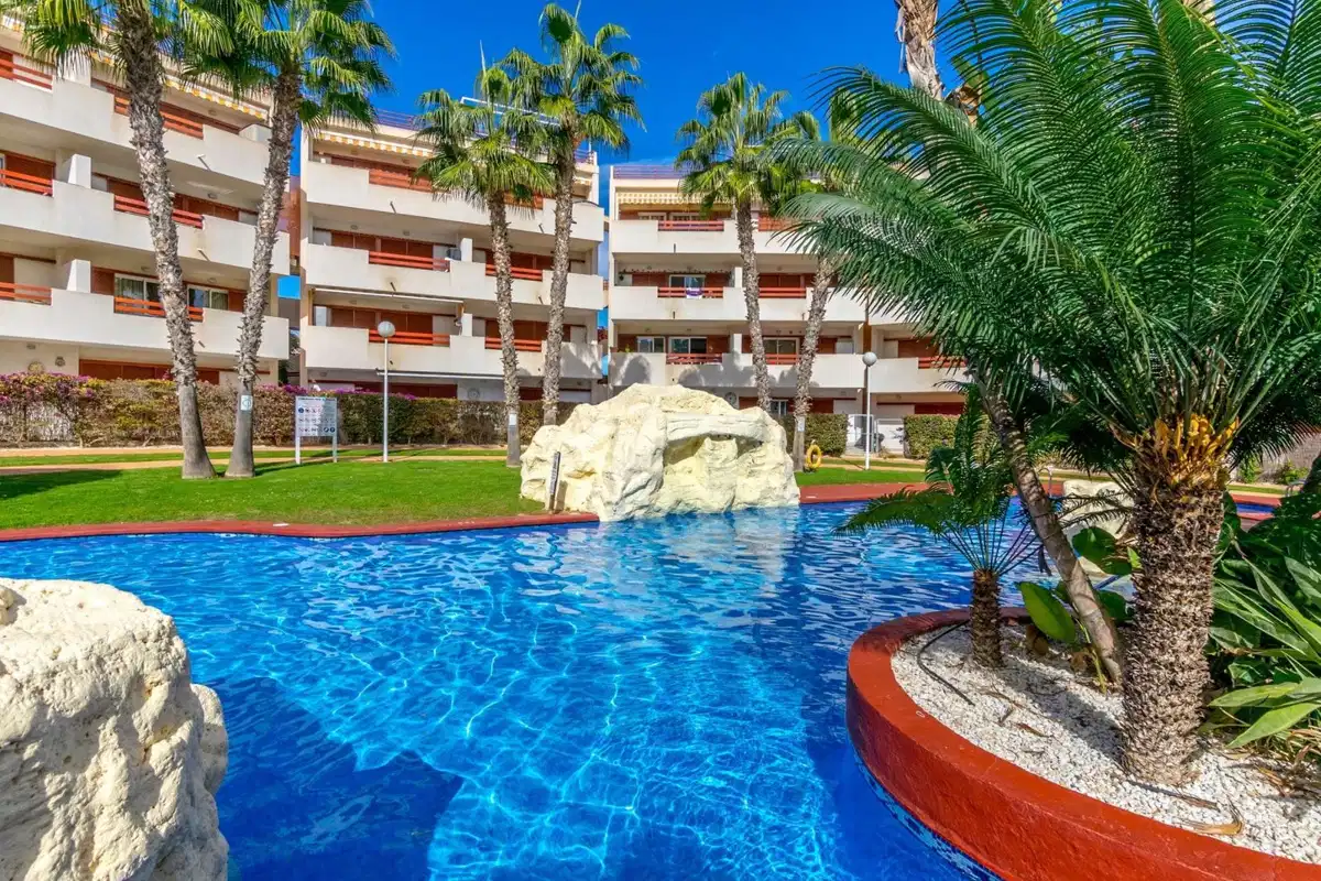 2 bedrooms, 2 bathrooms Penthouse in Punta Prima