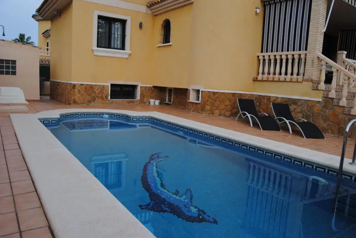 4 bedrooms, 3 bathrooms Villa in Orihuela Costa