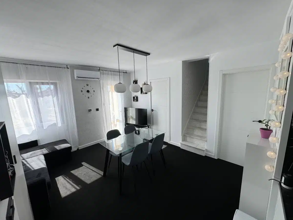 3 bedrooms, 1 bathrooms Villa in Torrevieja