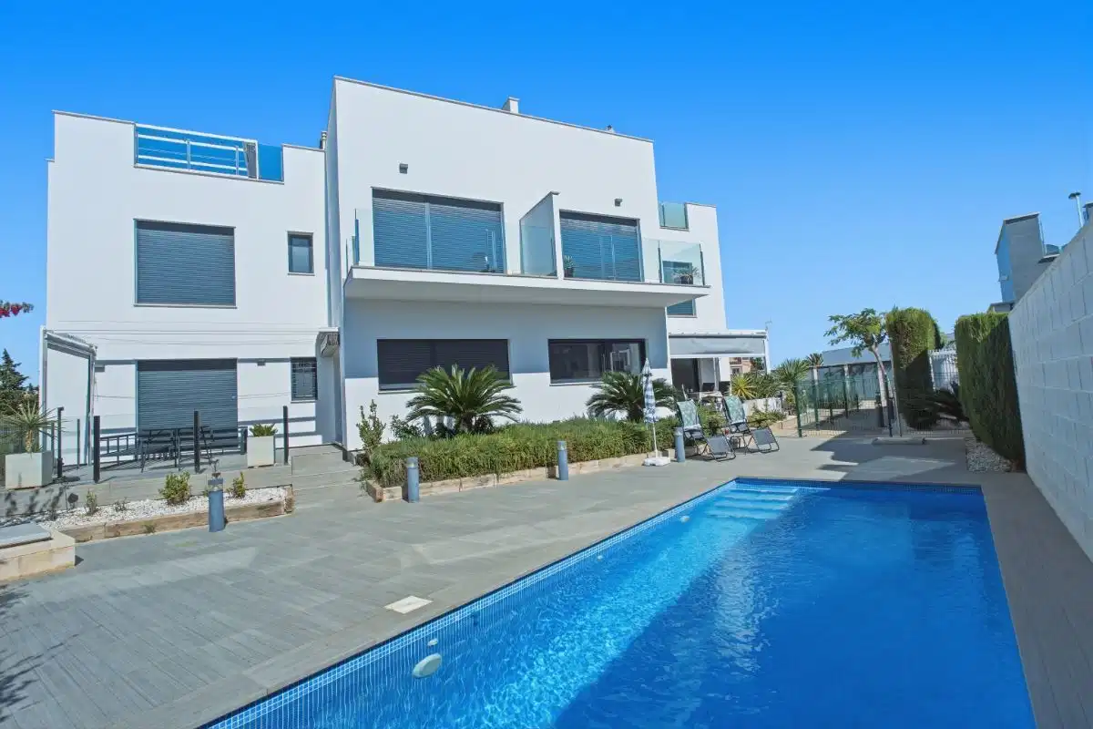 2 bedrooms, 2 bathrooms Apartment in Punta Prima