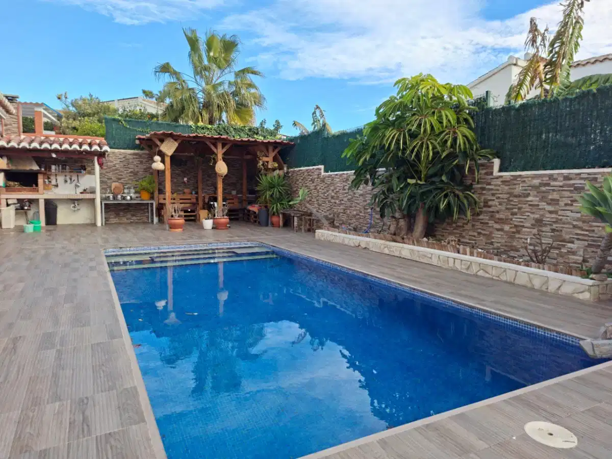 4 bedrooms, 3 bathrooms Villa in Calpe