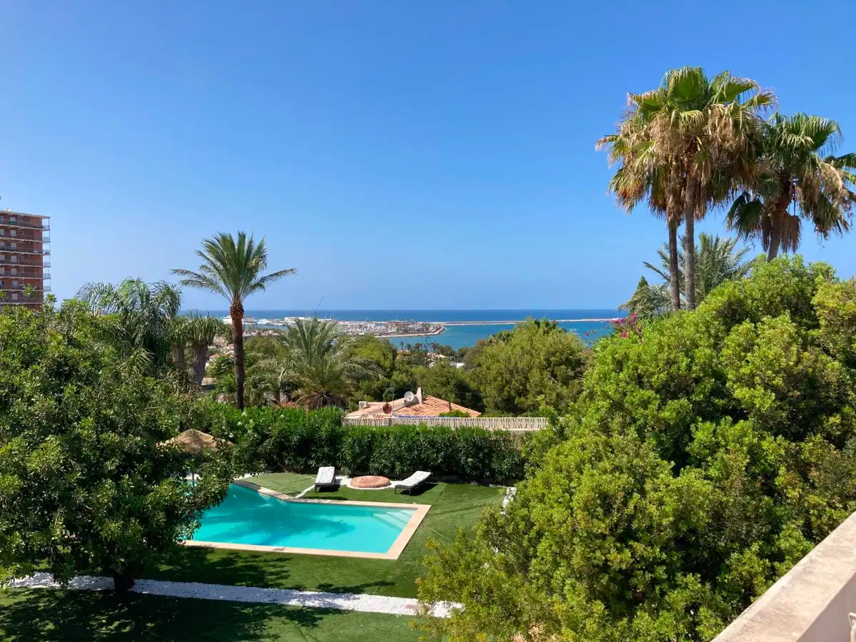 2 bedrooms, 2 bathrooms Villa in Denia