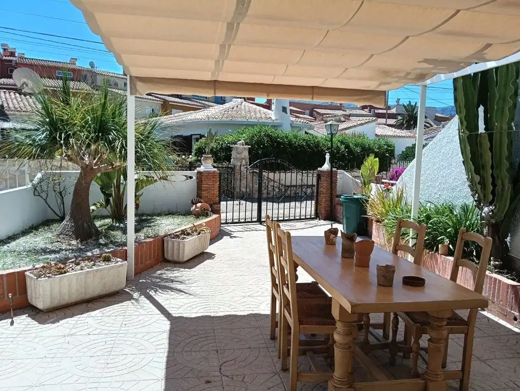 3 bedrooms, 1 bathrooms Townhouse in Denia