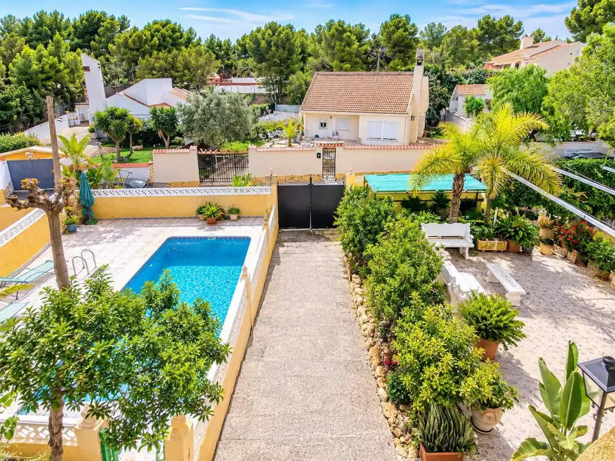 3 bedrooms, 1 bathrooms Townhouse in San Miguel de Salinas