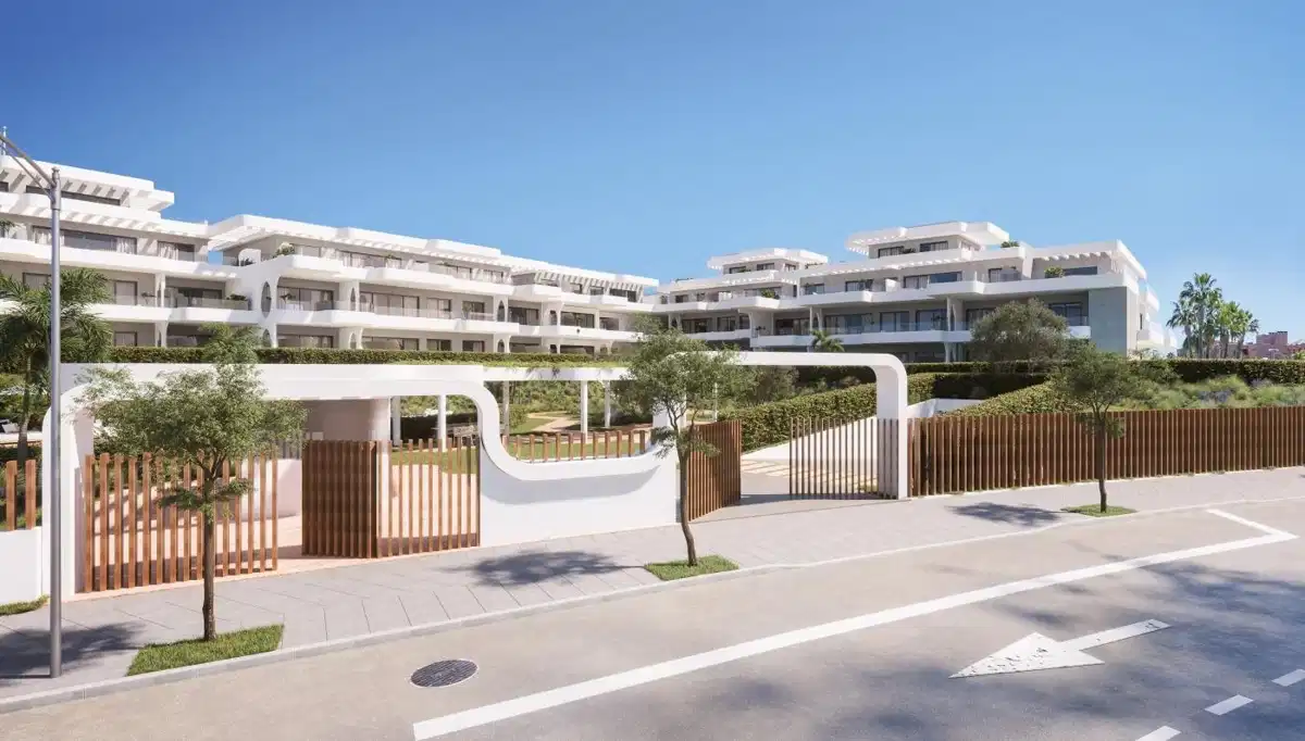 2-Bedroom, 2-Bathroom Ground Floor Apartment in Modern Estepona Complex