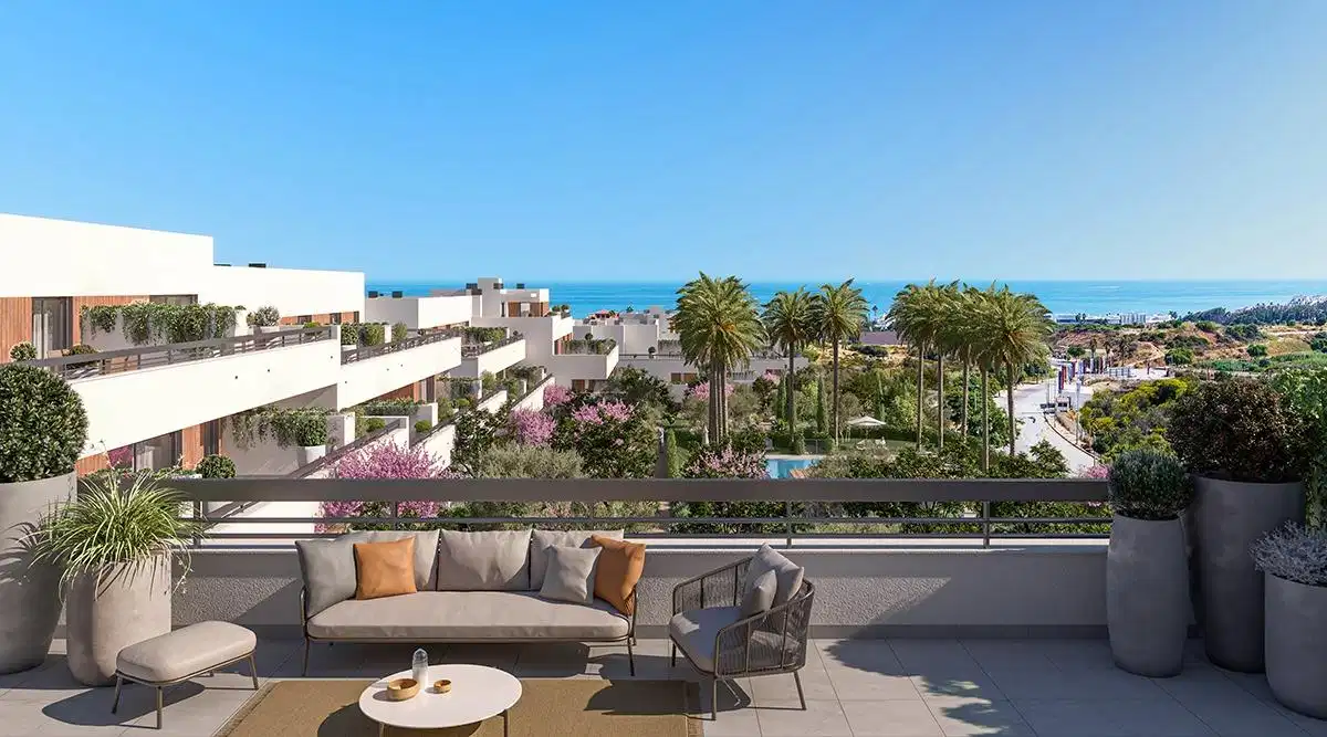 2-Bedroom, 2-Bathroom Penthouse with Sea Views and Spacious Terraces in Estepona