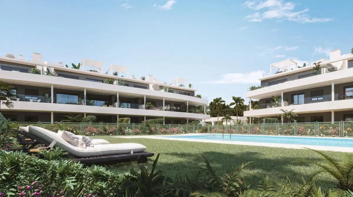 3-Bedroom, 2-Bathroom Penthouse with Sea Views and Exceptional Amenities in Estepona