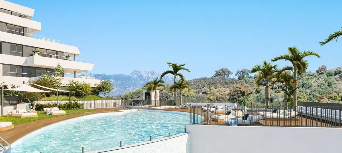 2-Bedroom, 2-Bathroom Ground Floor Apartment in Altos de Los Monteros, Marbella