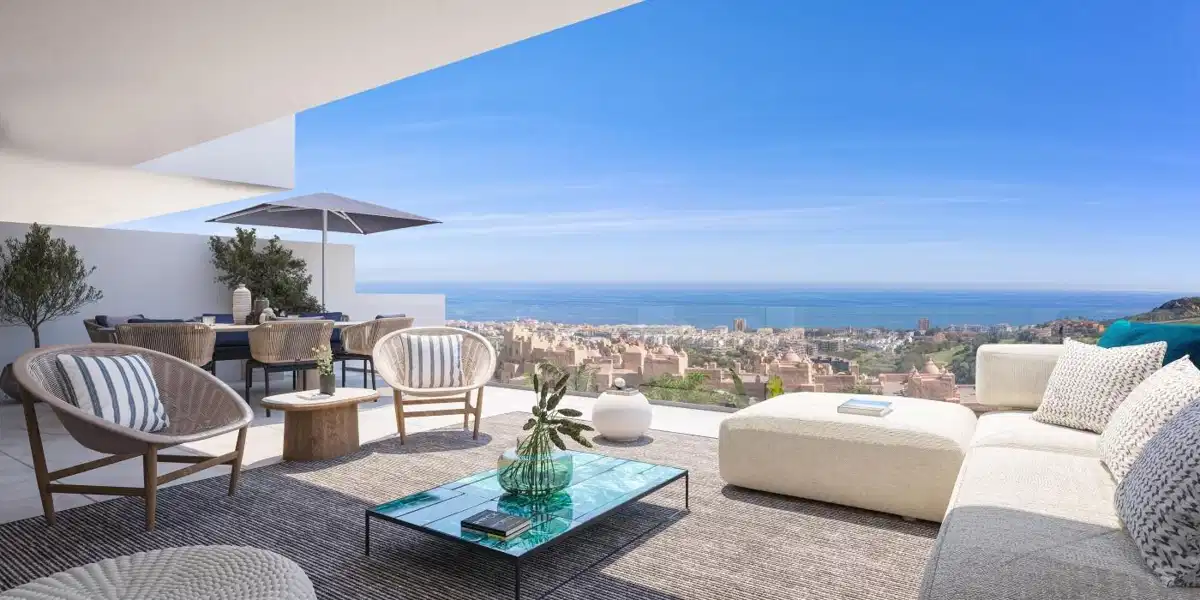 3-Bedroom, 2-Bathroom Ground Floor Apartment with Expansive Terrace and Mediterranean Views in Manilva