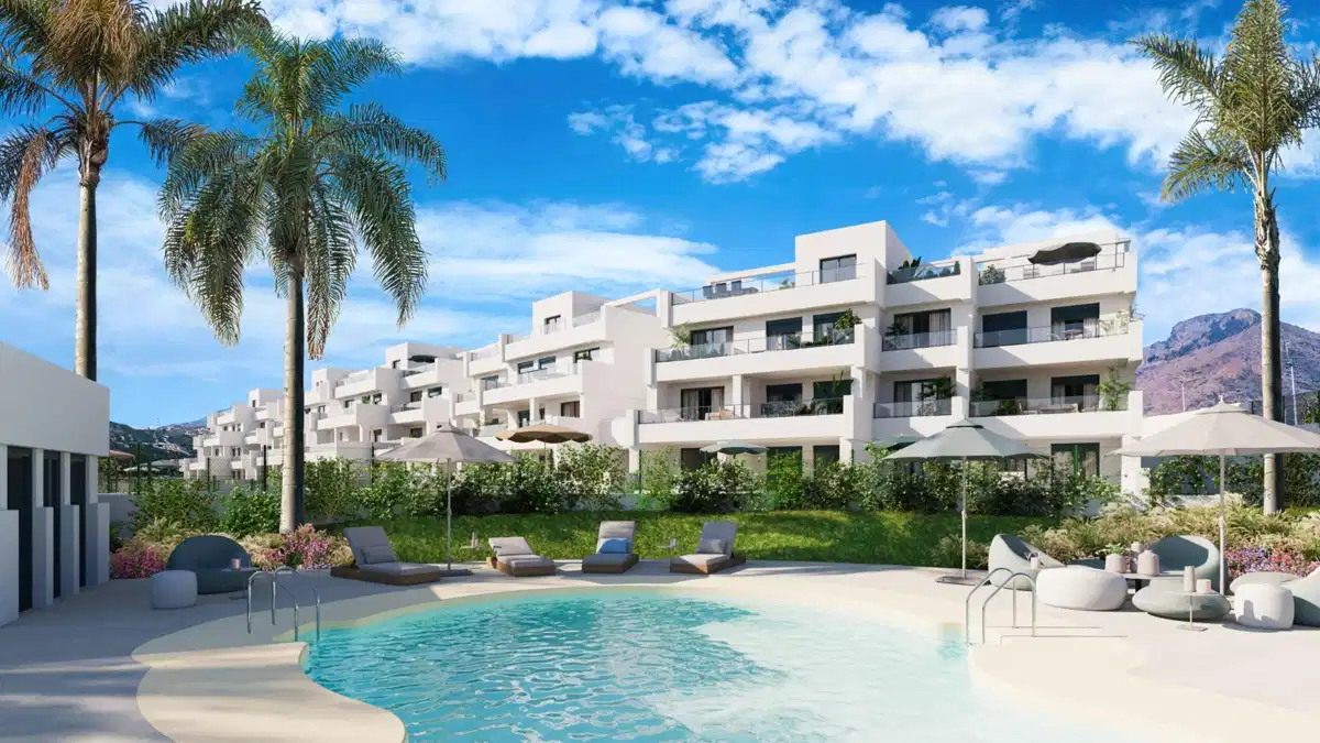 3-Bedroom, 2-Bathroom Penthouse Near Estepona Golf with Panoramic Coastline Views