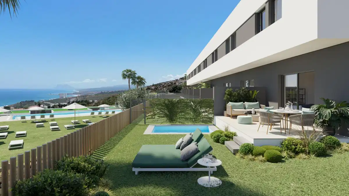 3-Bedroom, 2-Bathroom Townhouse with Panoramic Sea Views and Resort Amenities in Manilva