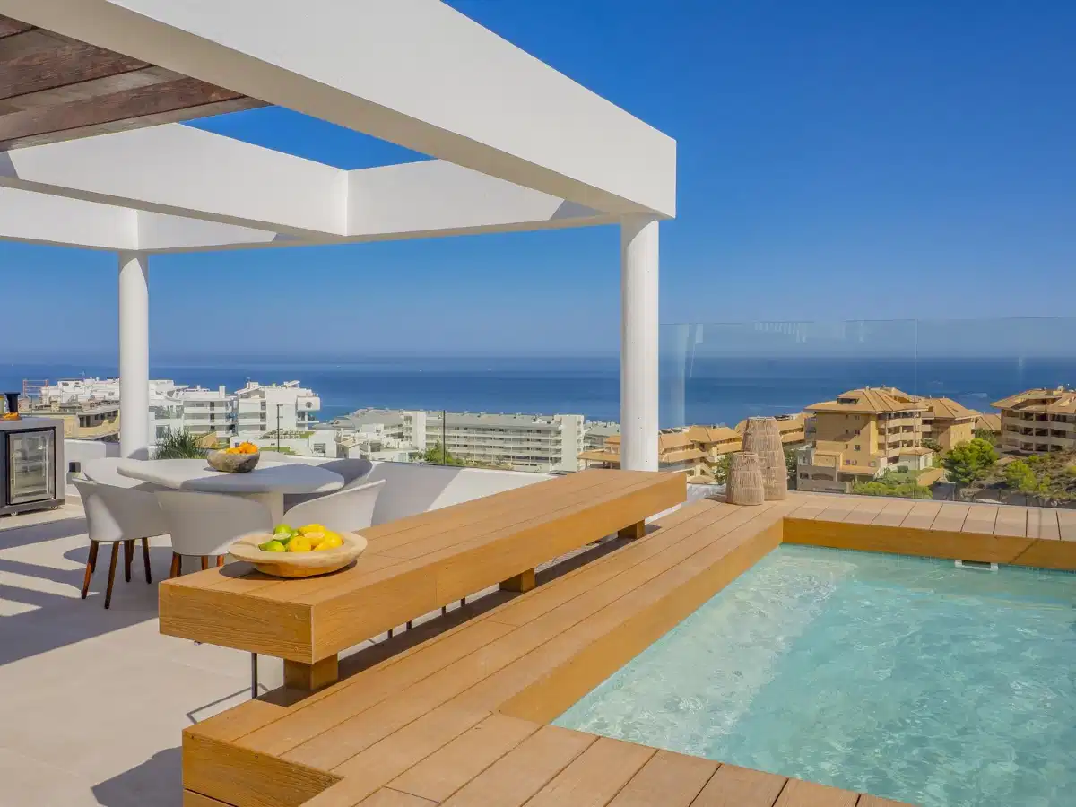 3-Bedroom, 3-Bathroom Townhouse with Sea Views in El Higuerón, Costa del Sol