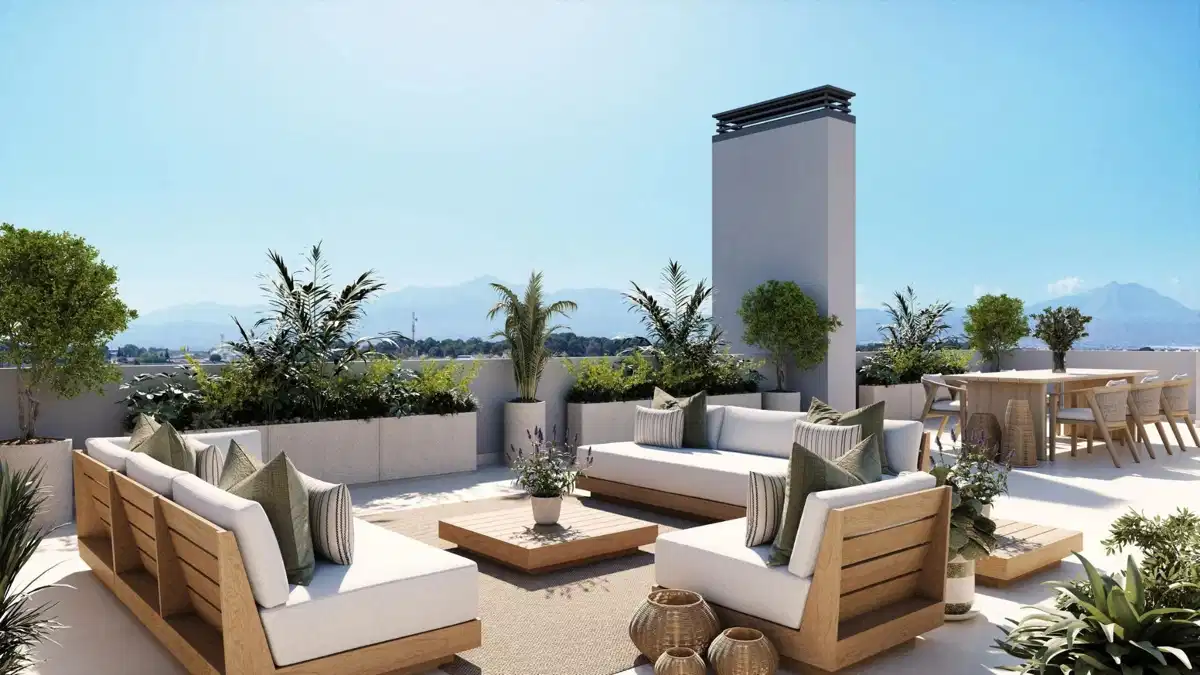 3-Bedroom, 2-Bathroom Penthouse with City and Mountain Views in San Agustín, Alicante
