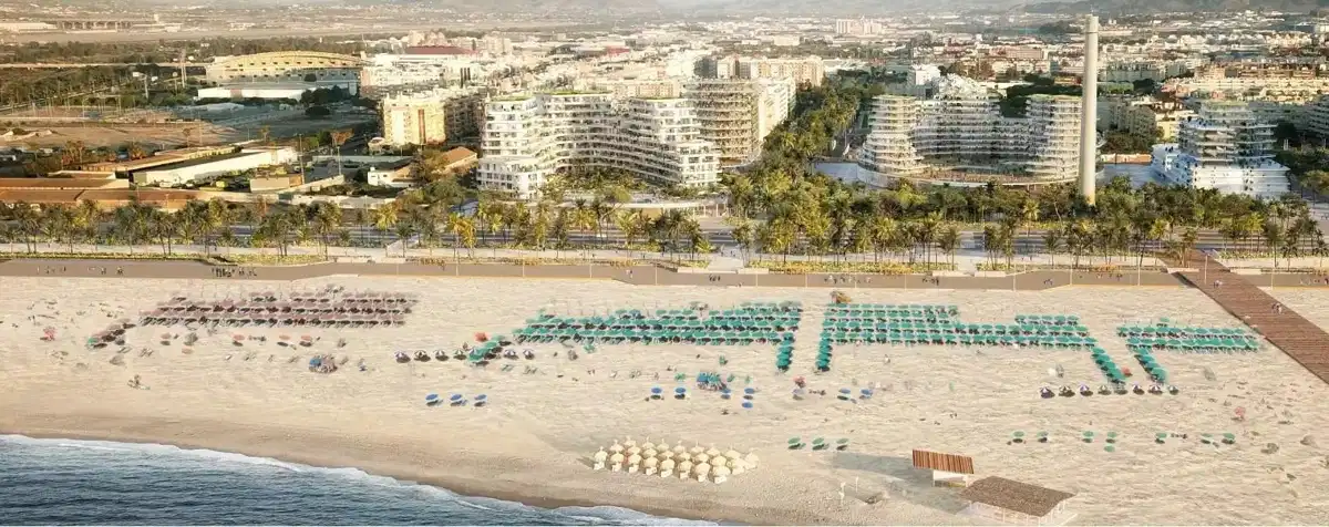 3-Bedroom, 2-Bathroom Luxury Beachfront Ground Floor Apartment with Panoramic Sea Views in Málaga